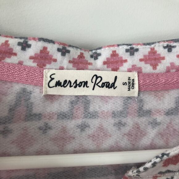 Emerson Road Women's Pajama Set long Sleeve top and Bottom Size Small Pink White - Picture 1 of 16